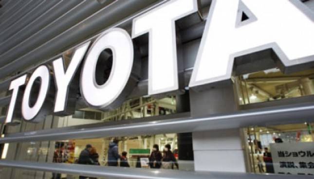 Toyota Siap Bantu Pemerintah Indonesia Bangun Industri Mobil Listrik di Dalam Negeri