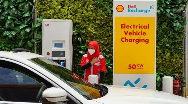 ABB - Shell Indonesia Hadirkan Pengisian Daya Cepat Kendaraan Listrik Terra 54DC berkapasitas 50kW