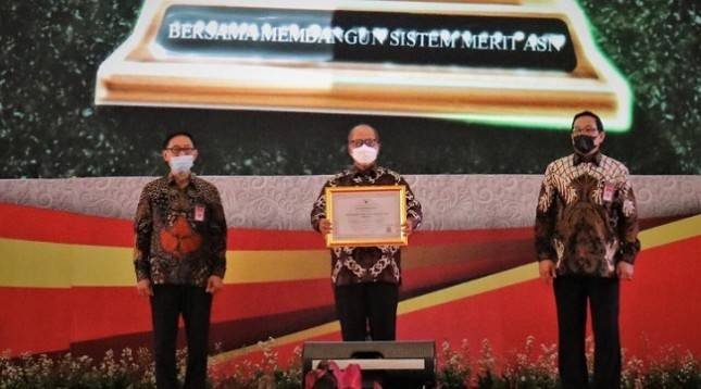 Raih Kategori BAIK, KemenKopUKM Gondol Penghargaan Anugerah Meritokrasi 2021