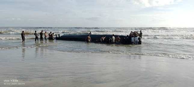Kapal Pancung Bawa 60 TKI Karam di Perairan Johor, APMM Sinergi Ke Bakamla RI