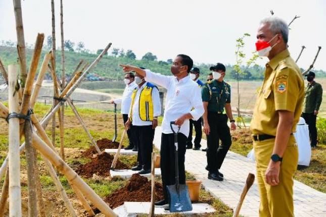 Sejumlah Harapan Petani Bora Atas Keberadaan Bendungan Randugunting 