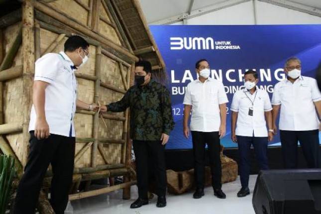 PT RNI (Persero)  Bertransformasi Menjadi ID FOOD