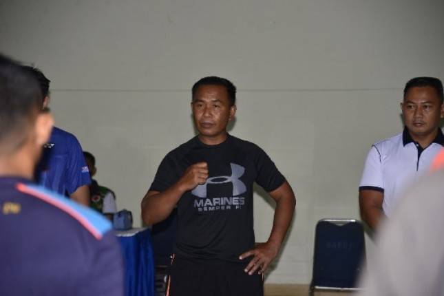Dankormar Mayjen Mar Suhartono Tinjau Seleksi Atlet Bulu Tangkis Marinir