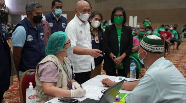 MenKopUKM Apresiasi Gran Vaccine Center Dorong Pemulihan Ekonomi UMKM