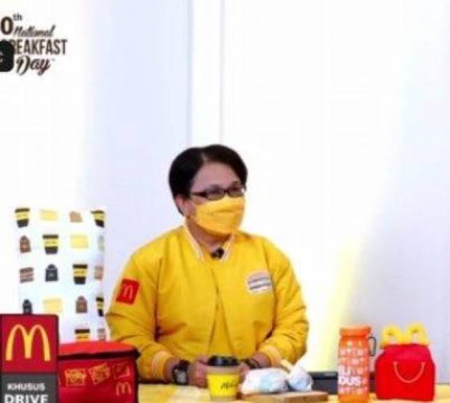  2000 Guru Indonesia Peroleh Kebahagiaan National Breakfast Day ke-10 dari Mc Donald