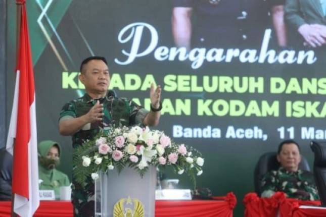 KASAD Jenderal Dudung: Unsur Komandan Untuk Terus Berkarya, Melatih dan Menguatkan Karakter