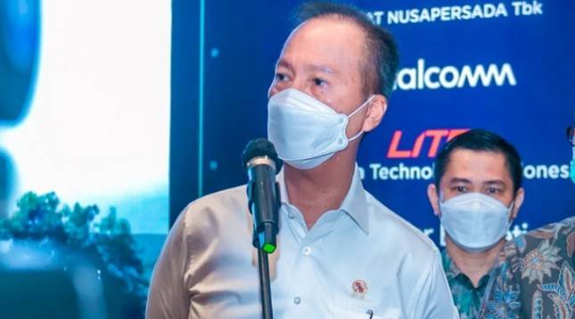 Permintaan Meroket, Menperin Agus Luncurkan Chromebook 4G LTE Buatan Anak Bangsa
