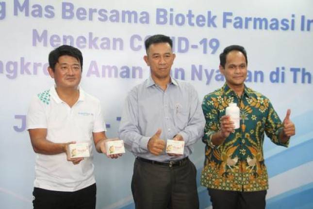 Biotek Farmasi Kerja Bersama Driving Range The Club Gading Mas Mengedukasi Masyarakat di Era Endemi