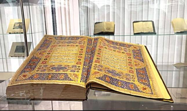 Ratusan Koleksi Al Quran Langka dipamerkan di Riyadh