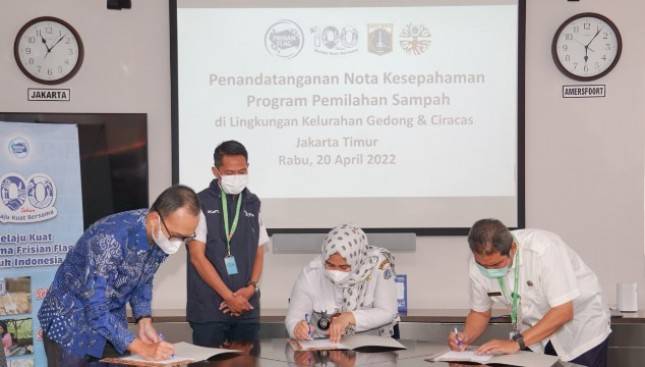 Hari Bumi Sedunia 2022, PT Frisian Flag Indonesia Gandeng Kelurahan & Sudin Lingkungan Hidup Jakarta Timur terkait Program Pemilahan Sampah