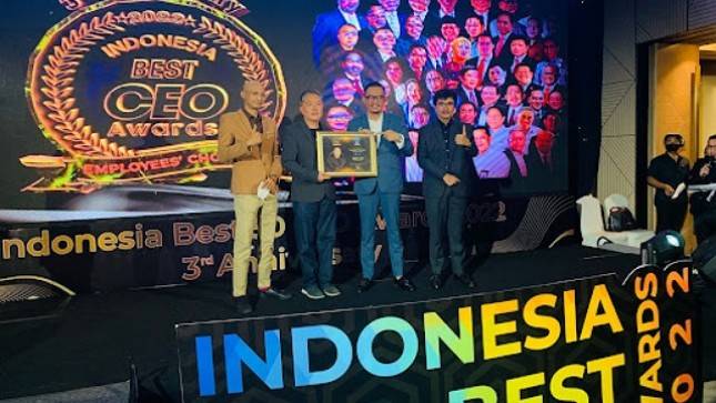 CEO & Co-Founder Blibli Raih Indonesia Best CEO Awards 2022