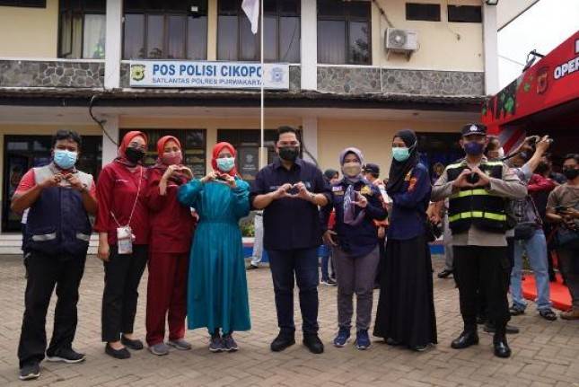 Menteri BUMN Erick Thohir Pantau Mudik dan Beri Apresiasi Seluruh Petugas
