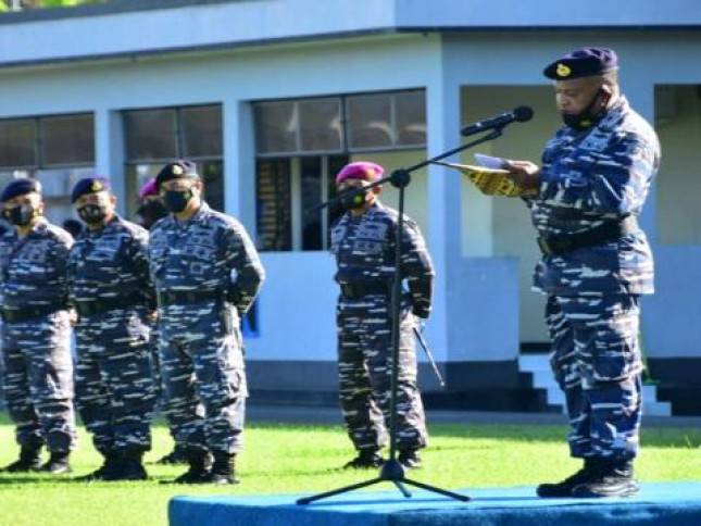  Putra Papua Yohanis Yulius Resmi Sandang Pangkat Laksamana Pertama TNI