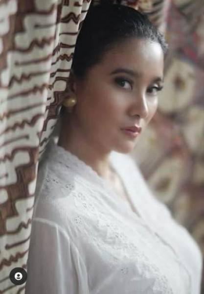 Artis Marcella Zalianty Ikut Berperan dalam Sinetron Pondok Hebring di TVRI