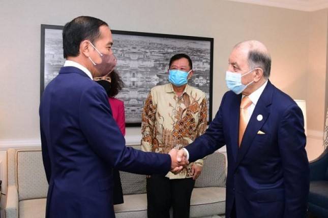 Terima Chairman dan CEO Air Products, Presiden: Tindak Lanjuti Rencana Investasi
