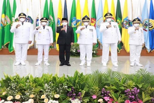  Mendagri melantik lima Pj. gubernur, di Jakarta