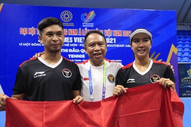  Christo dan Aldila Raih Emas, Menpora Amali Ikut Tegang Saksikan Jalannya Pertandingan Final