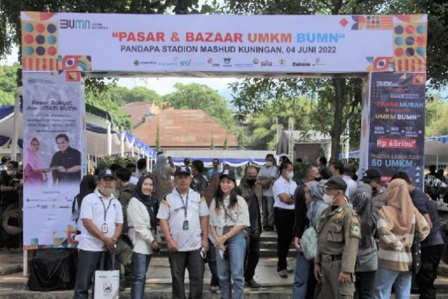 Pasar Rakyat dan Bazaar UMKM BUMN di Kabupaten Kuningan