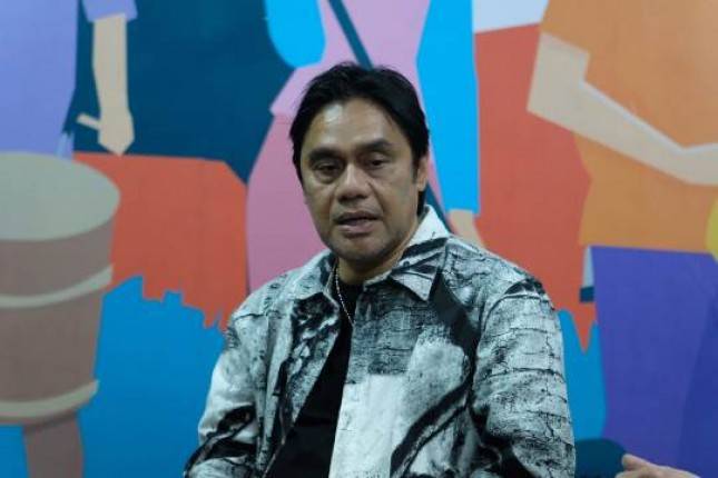 Musisi  Dwiki Dharmawan Malu Sama Pemerintah,  Sering Merepotkan 