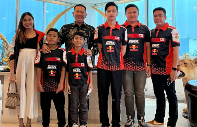 Ketum IMI Dukung  Pembalap Muda Gokart Indonesia Raih Prestasi Internasional 