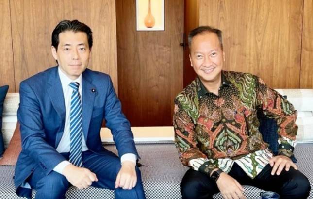 Menperin Agus Bagikan Potret Bersama Sahabat Lamanya Putra Mantan PM Jepang Tatsuo Fukuda