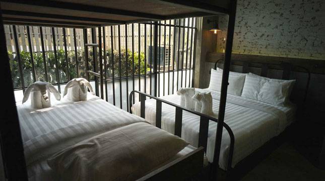 Di Thailand ada Hotel Berkonsep Penjara, Berani Coba?