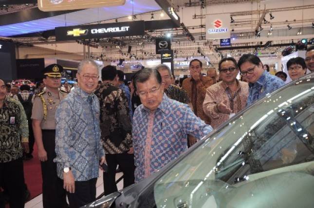 Perkembagan Industri Otomotif Pengaruhi Industri Lain