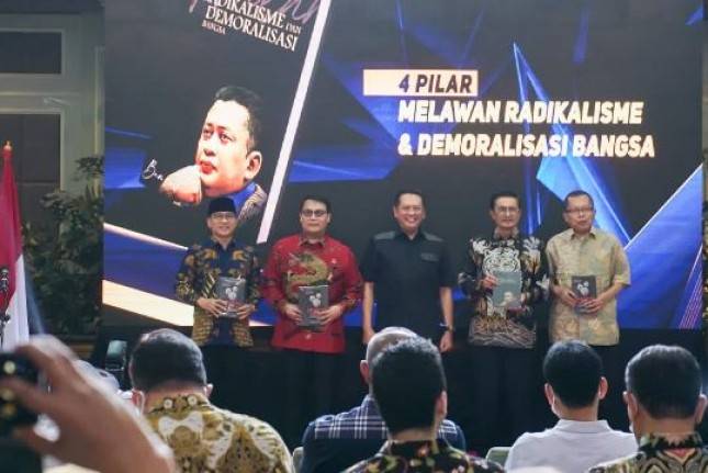 Ketua MPR RI Ingatkan Pentingnya Lawan Radikalisme dan Demoralisasi Bangsa