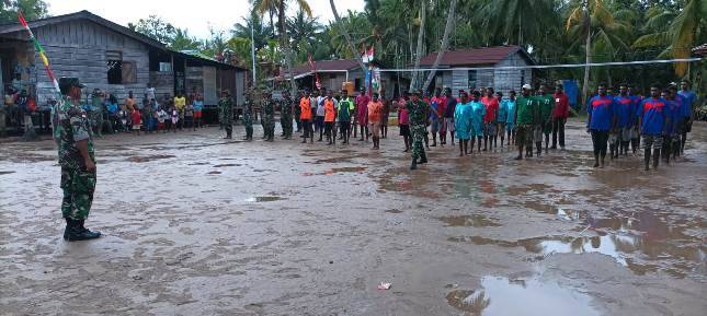 Satgas TMMD Ke-114 Kodim 1710  Mimika Gelar Perlombaan Voli Memeriahkan HUT Kemerdekaan RI 