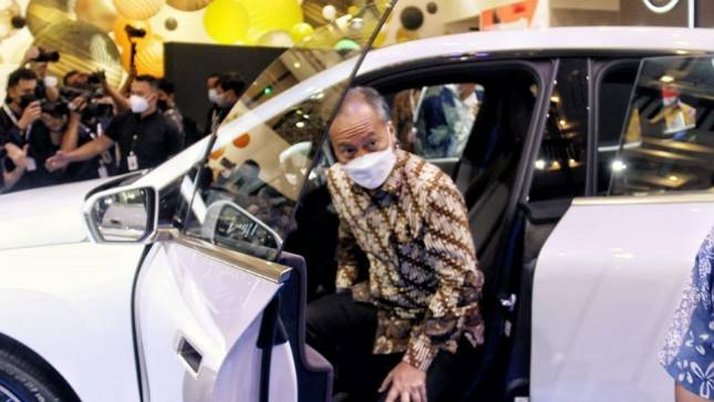 Pulang dari Jepang, Menperin Agus 'Bawa' Oleh-oleh Manis untuk Industri Otomotif Nasional