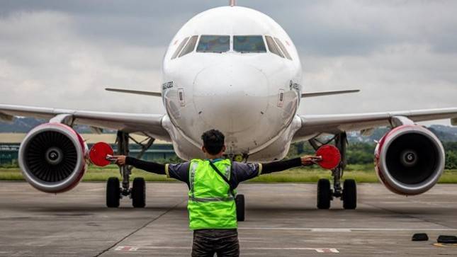 Ini Tiga Jurus Menhub Budi Karya Bikin Harga Tiket Pesawat 'Stabil'