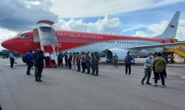 Danrem 174  Brigjen TNI E. Reza Pahlevi Pastikan Presiden Ir. H. Joko Widodo Tiba di Kabupaten Mimika Dalam Rangka Kunjungan Kerja Berjalan Lancar Aman