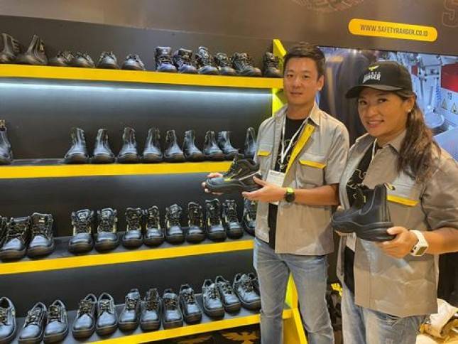 Alat Pelindung Diri Juga Tersedia Dalam Bentuk Safety Shoes
