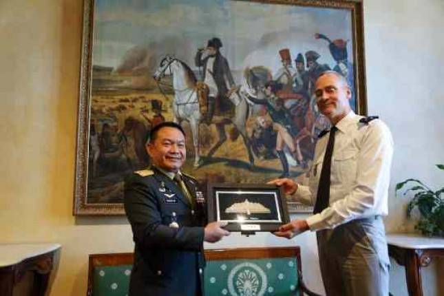 AD Perancis Ajak TNI AD Latihan Bersama