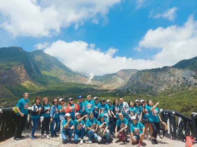 Menikmati Taman Wisata Alam Gunung Papandayan