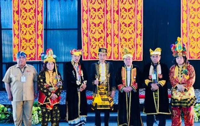 Presiden Jokowi  Apresiasi Kesultanan Buton Mampu Jaga Kearifan Lokal