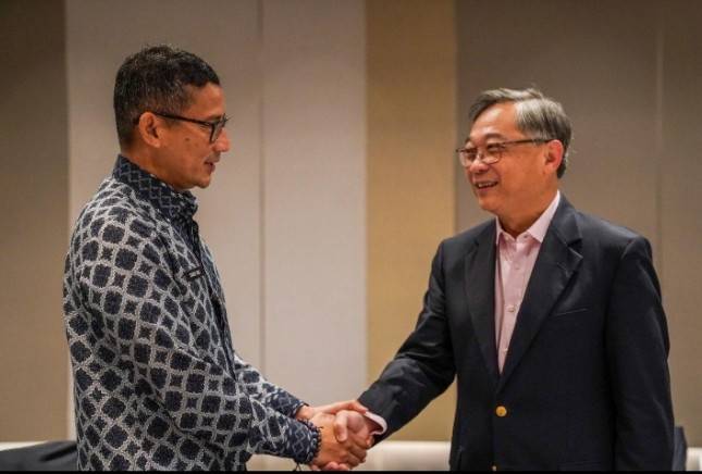 Bertemu Menteri Gan Kim Yong, Sandiaga Uno Bahas Potensi Kerja sama Wisata Cruise  dengan Singapura