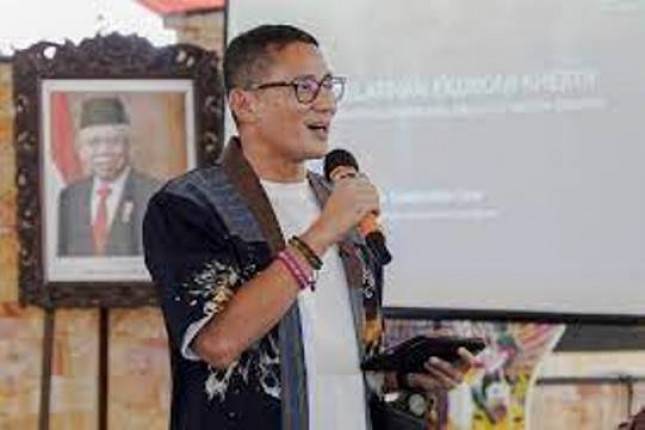 Menparekraf  Sandiaga Uno  Dorong Branding dan Digitalisasi UMKM Magetan Bersama OK OCE 