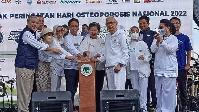 Le Minerale Dukung Penuh Peringatan Hari Osteoporosis Nasional
