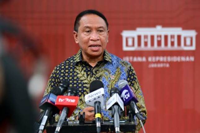 Presiden Jokowi Terima Menpora Amali Bicarakan Persiapan PON Papua