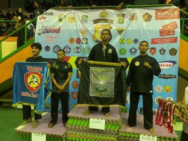 Prajurit Korps Marinir Rebut Mendali Emas dan Perak di  Ajang Pencak Silat