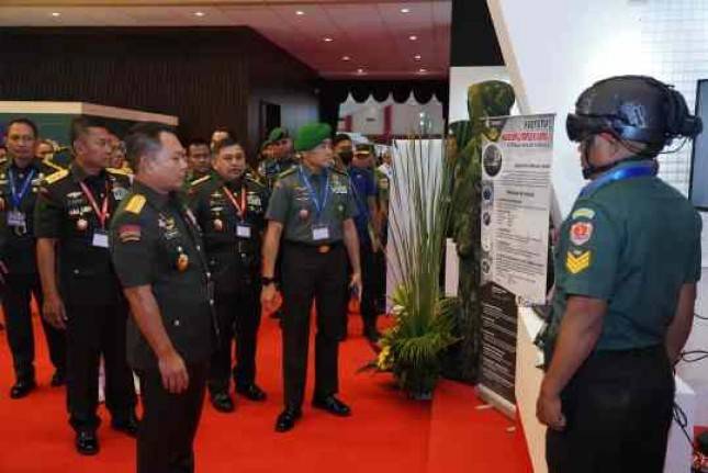 TNI AD Berpartisipasi dalam   Pameran Indo Defence 2022 Expo and Forum