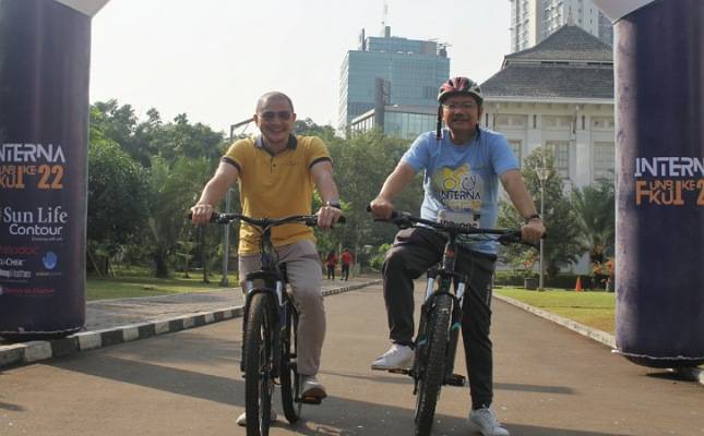 Sambut Hari Diabetes Dunia, Sun Life Indonesia - FKUI dan RSCM Gelar Interna FKUI Fina Bike