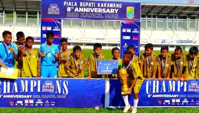 Selamat! SSB Asiana Soccer School Binaan Menperin Agus Sukses Juarai Piala Kancil Mas Karawang