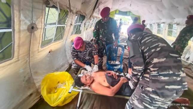 PCRPB dan Tim Medis TNI AL  Berkolaborasi dengan RS Hermina Tangani Korban Gempa Cianjur