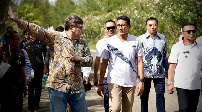 Resmikan Falila Square, Menparekraf Sandiaga Uno Takjub Keindahan Pariwisata KEK Morotai