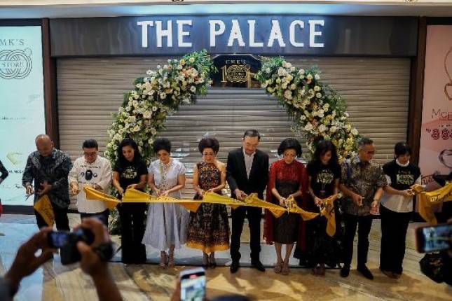 Terdepan di Industri Ritel Perhiasan Nusantara, CMK Resmikan Gerai ke-100 melalui The Palace Jeweler Pakuwon Mall Surabaya