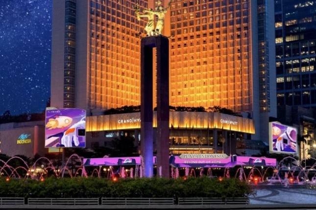 City Vision Mendominasi Jalanan Sudirman dengan Peluncuran Moving Billboards Bersama Mitra TransJakarta