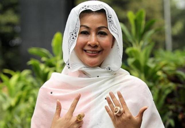 Mengaku Khilaf, Wanita Emas Minta Maaf ke Ketua KPU Terkait Dugaan Asusila