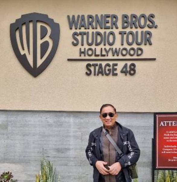 Ketua Umum KSBN Hendardji Soepandji Kunjungi Studio Film Warner Bros Studi Banding Soal Film